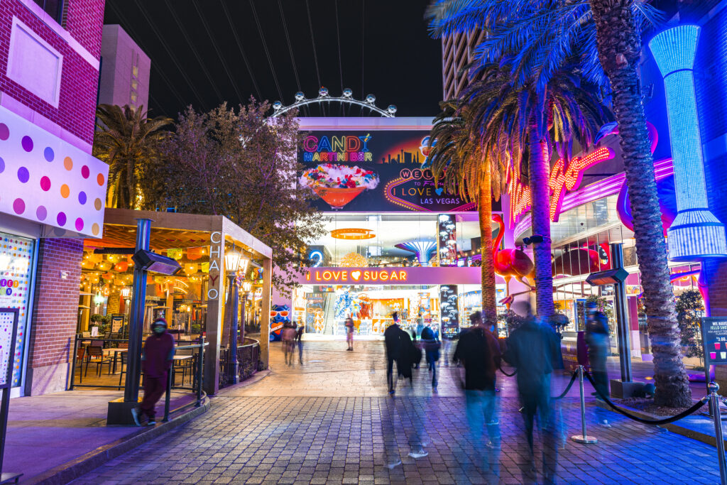 Night view of the LINQ Promenade, Las Vegas.