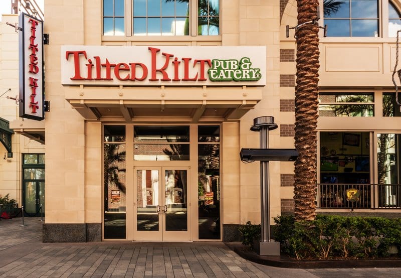 Tilted Kilt Pub & Eatery restaurant exterior.