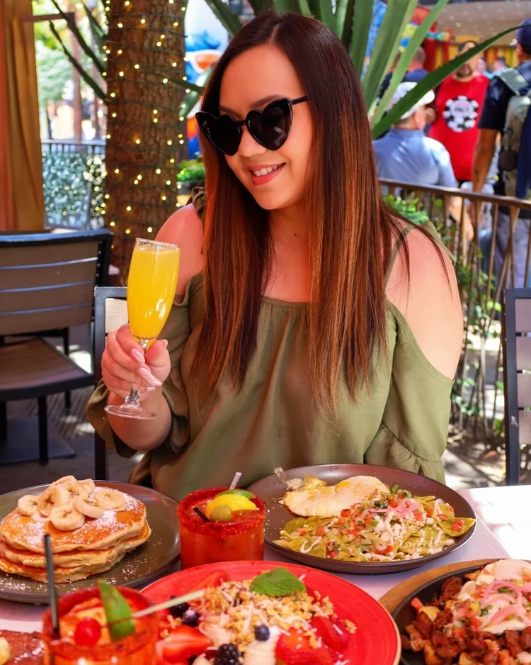 Bottomless Mimosas At Chayo Mexican Kitchen +Tequila Bar
